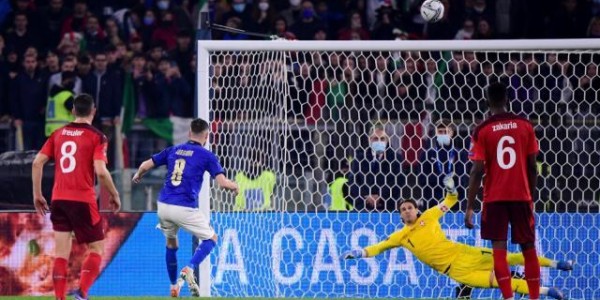 梁熙明：关键点球3连失，欧洲足球先生成了天大笑话