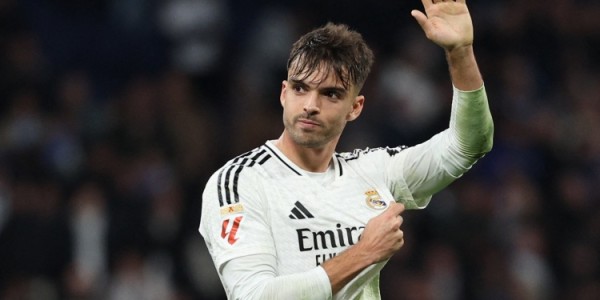 天博官方网站-难！每体：皇马后卫阿森西奥胫骨骨裂却带伤出战，有赛季报销风险