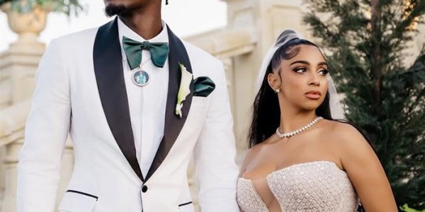 天博官方通道-恭喜！火箭32岁3D王牌大婚：与妻子相恋11年，抚养5个孩子