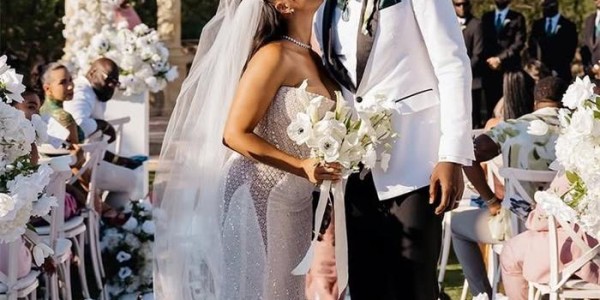 天博官方通道-恭喜！火箭32岁3D王牌大婚：与妻子相恋11年，抚养5个孩子