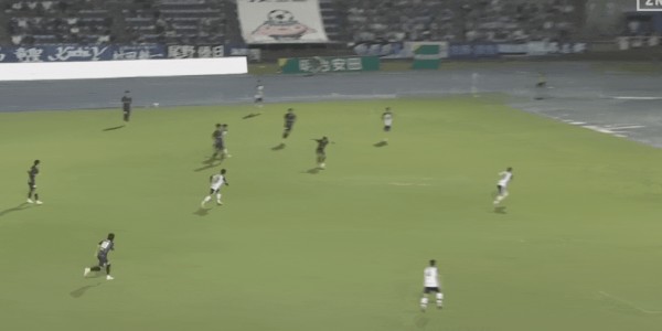 日职乙半场：西川幸之介送礼，古斯塔沃传射，磐田喜悦2-0水户蜀葵