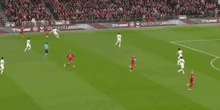 天博体育平台-【欧国联】霍伊伦制胜模仿C罗庆祝，丹麦1比0葡萄牙